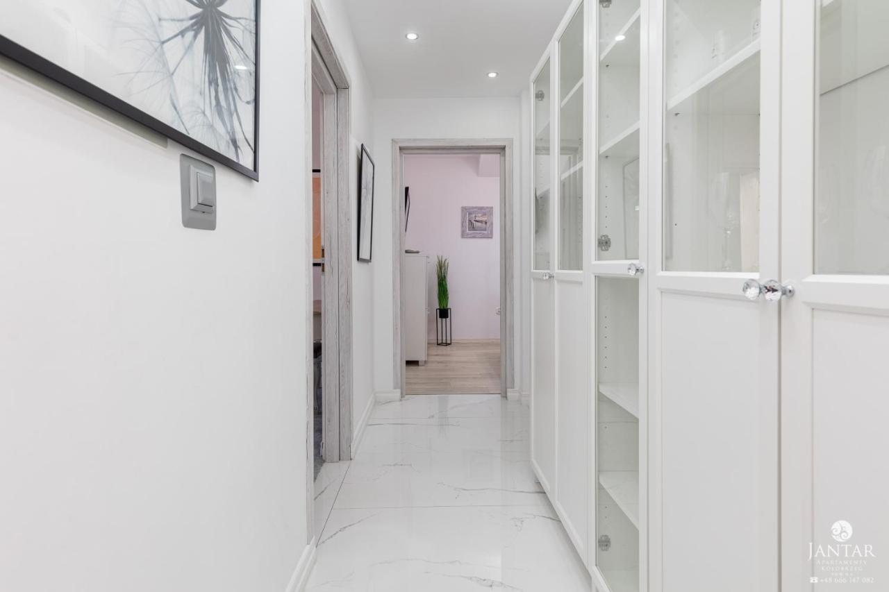 Jantar Apartamenty Sobieskiego Kołobrzeg Exteriör bild