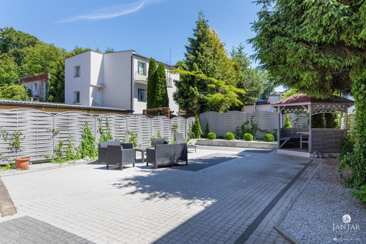 Jantar Apartamenty Sobieskiego Kołobrzeg Exteriör bild